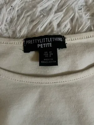 Pretty little thing sand long sleeve crop top thumbnail 2