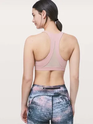 lululemon Invigorate Bra Women’s Size 6 Faint Coral Light Pink Racerback thumbnail 7
