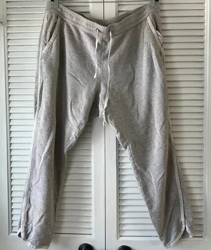 Tommy Bahama woman’s sweatpants size XL‎ thumbnail 1