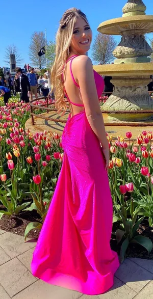 Prom Dress thumbnail 1