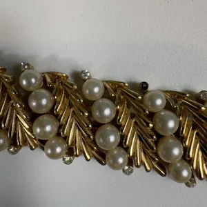 Vintage‎ Trifari Gold Tone Faux Pearl Leaf Necklace & Bracelet Set thumbnail 15