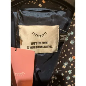 Life's Too Short to Wear Boring Clothes Women's coat/jacket sz M thumbnail 5