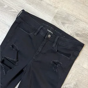 •American Eagle• Black Distressed Jegging Jeans thumbnail 7