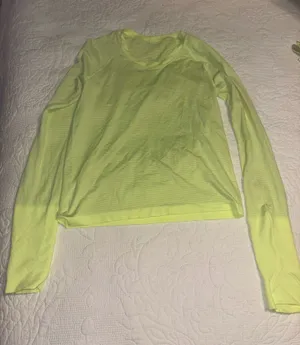 Lululemon thumbnail 1