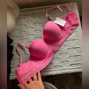 Hot Pink Lace Bra Top Size 34c thumbnail 3