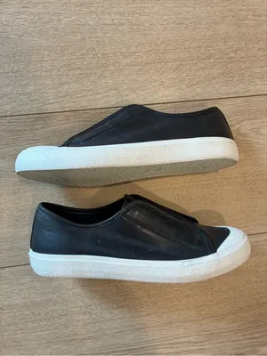 Frye Women’s Claudia Slip On Sneakers Black Leather Size 7.5 thumbnail 2