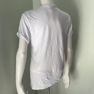 𝅺GYMSHARK Essential T-Shirt in White size Medium thumbnail 5