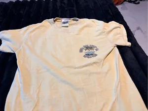 Vintage Women’s Light Yellow Pocket Tee with Surf Graphic thumbnail 4