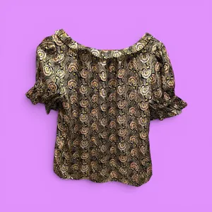 Cute J. Crew silky ruffle puff sleeve scoop neck blouse classic modern preppy thumbnail 2