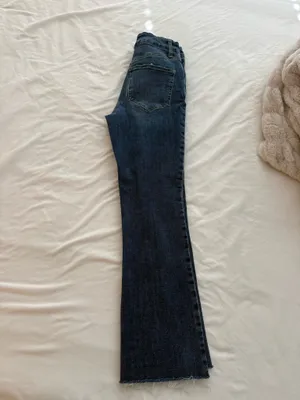 Express Cropped Flare Jeans thumbnail 2