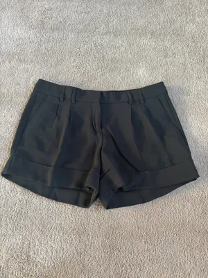 Express Editor Black Dress Shorts – Size 8 thumbnail 2