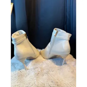Cream Faux Leather Pearl Chain Ankle Boots Pointed Toe Stiletto Heel Size 39 thumbnail 6