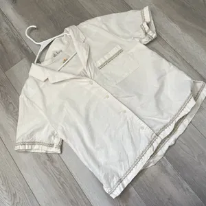 Marine Layer Shirt embroidered button up crop womens Cream (medium) resortwear thumbnail 1