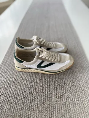 Vintage 90s Tretorn Rawlings Green and White Suede Leather Sneakers Size 7 thumbnail 5