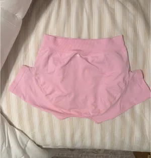 DFYNE Impact Crop Top | Light Rose Pink | Small thumbnail 2