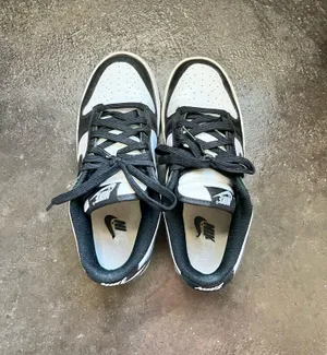 Nike Panda Dunk thumbnail 1