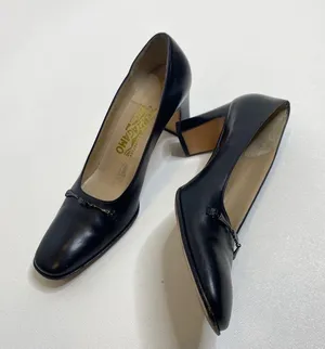 Salvatore Ferragamo black leather pumps 594 thumbnail 12