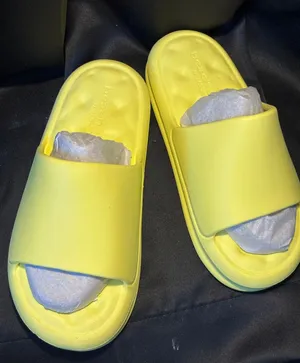 J/Slides Serene Beach Slides Yellow EVA Platform Sandals Mens 8 Womens‎ 10 thumbnail 1
