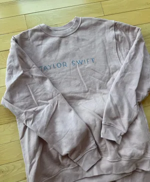 Taylor Swift Sweatshirt and Sweat Pants thumbnail 2