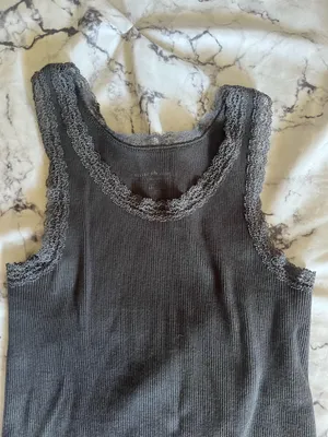 Brandy Melville Ronnie Gray Lace Tank thumbnail 8