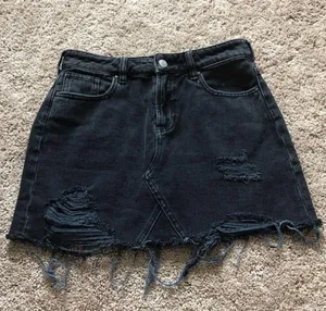 PacSun Waist 25 Skirt Black thumbnail 1