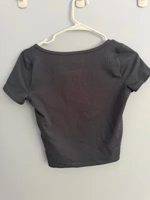 Hollister Top  thumbnail 2