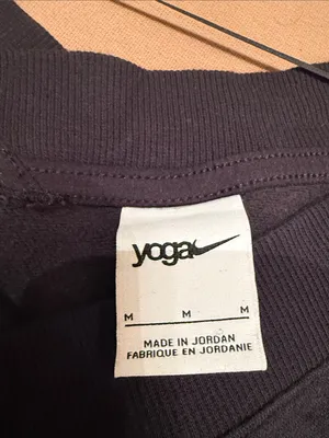 Nike Yoga Lux V- Neck Cropped Sweatshirt thumbnail 4