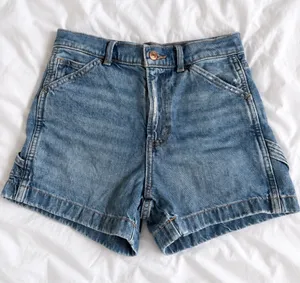 American Eagle Highest Rise ’90s Boyfriend Denim Shorts – Size 0 thumbnail 1