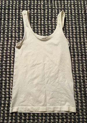White Marilyn Monroe tank top in size S. Nylon & spandex blend. #marilynmonroe #classic No flaws thumbnail 1
