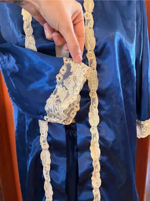 Vintage Blue Satin Lace-Trim Pajama Set thumbnail 3
