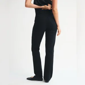 Abercrombie & Fitch Ultra High‎ Rise 90s Straight Jean in Black Size 24 or 00 thumbnail 2