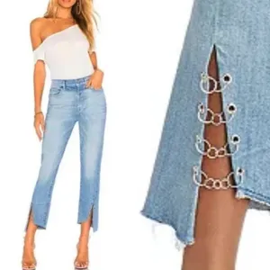 7 For All Mankind Ring-Detail Straight Jeans Riviera statement cropped capris thumbnail 2