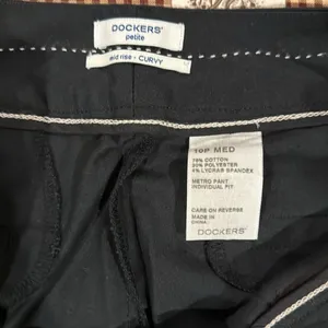 Women’s Black Dockers Mid Rise Curvy Pants 10 Petite thumbnail 3