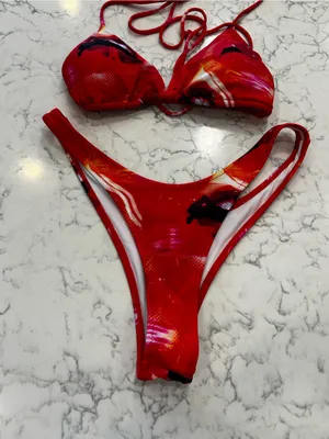 White Fox Swim Red Swirl‎ Pattern String Bikini Swimsuit Size Medium thumbnail 2