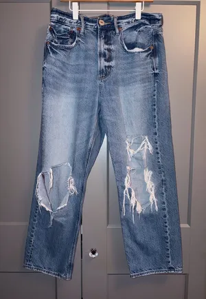 American Eagle Jeans 90s Boyfriend thumbnail 1