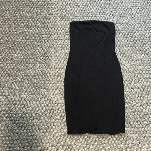 Misguided Black Strapless Stretchy Midi Dress Size 6 thumbnail 7