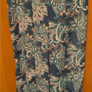 JM Sports Wear Women Paisley Harem style pants Sz M thumbnail 4