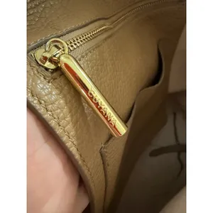 Cuyana Classic Structured Leather Tote Bag Cappuccino Tan OS thumbnail 14