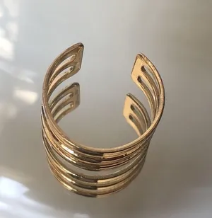 Ring thumbnail 4