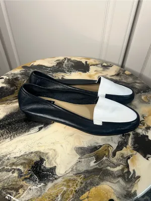 Vintage Nine West Navy White Leather Colorblock Flats thumbnail 4
