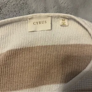 Cyprus | Crew neck striped sweater thumbnail 3