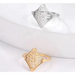 NEW 14k White Gold-Plated 316L Cut Out‎ Filigree Hollow Flower Ring, Size 7 thumbnail 10