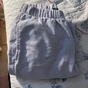 Brandy Melville sweats thumbnail 3