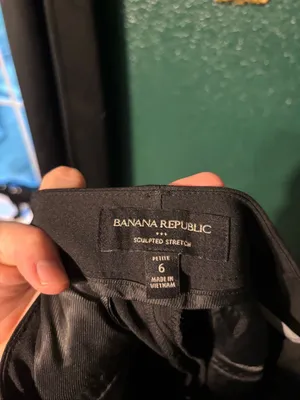 Banana Republic Black Sculpted Ankle Pants Sz 6 Petite thumbnail 4