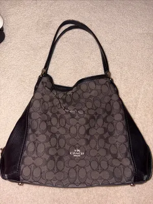 Coach Women's Signature Edie 31 Shoulder Bag thumbnail 1