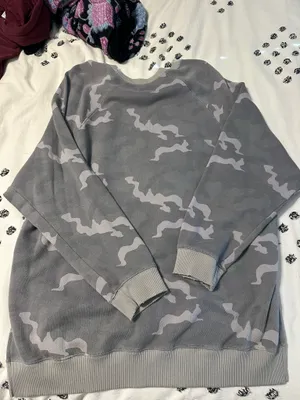 American Eagle Oversized Crewneck thumbnail 3