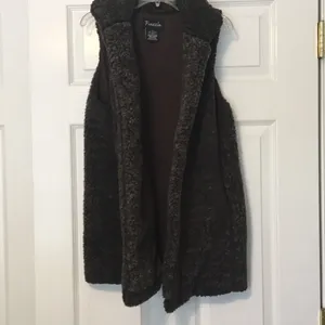 Sherpa shearling fleece teddy bear brown vest Small thumbnail 4