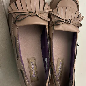 Skechers Women's Brown Loafers with Fringe and Bow size 8. thumbnail 3