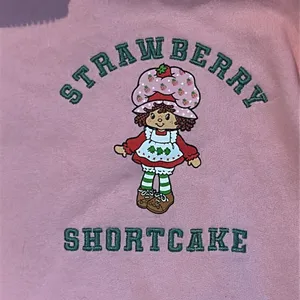 Strawberry‎ Shortcake '79 Juniors Quarter Zip Graphic Pullover Large Sweatshirt thumbnail 2