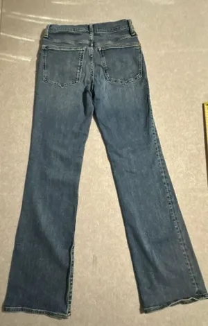 Madewell Kick Out blue jeans in size 26 thumbnail 9